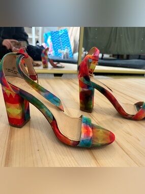 🌈🏳️‍🌈pride rainbow ankle strap heels